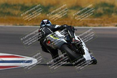 media/Apr-30-2023-CRA (Sun) [[020fcf5d43]]/Race 4-600 Supersport/